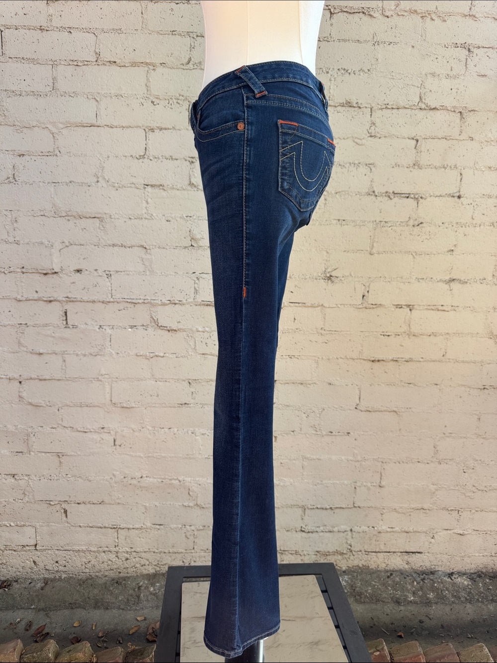 True Religion Becca Mid Rise Bootcut Jeans Indigo Size 25 - Picture 7 of 16